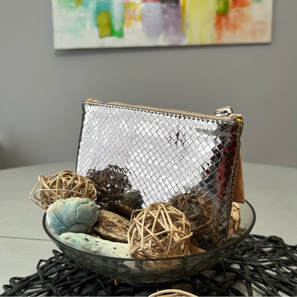 Consuela Kyle Slim Wallet - Picture 10 of 11